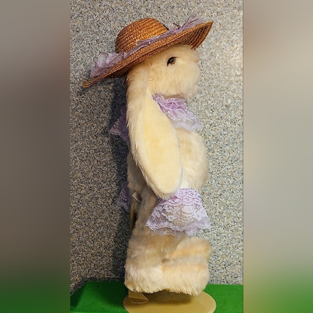 𝑻𝒊𝒍𝒍𝒚 𝟏𝟗𝟖𝟕 𝟐𝟎" 𝑳𝒂𝒓𝒈𝒆 𝑩𝒖𝒏𝒏𝒚 𝒘𝒊𝒕𝒉 𝑺𝒕𝒂𝒏𝒅 - Picture 5 of 15